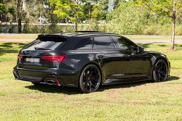 2022 Audi RS6  C8