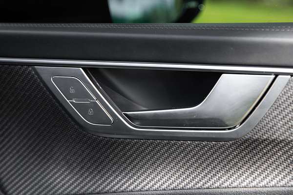 2022 Audi RS6  C8