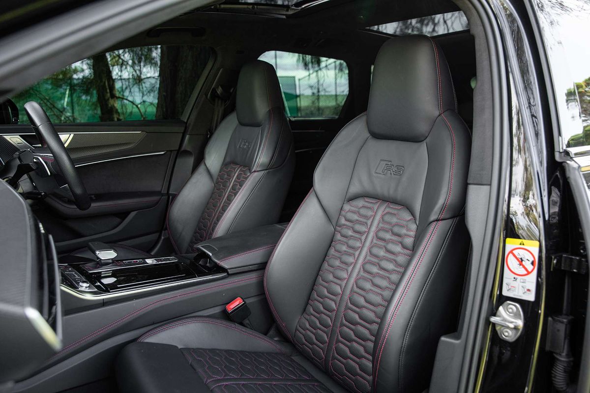 2022 Audi RS6  C8