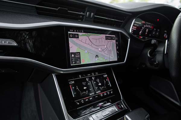 2022 Audi RS6  C8