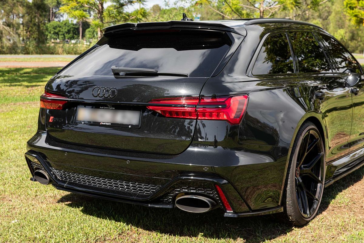 2022 Audi RS6  C8