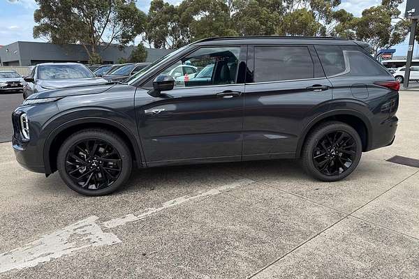 2024 Mitsubishi Outlander PHEV GSR ZM