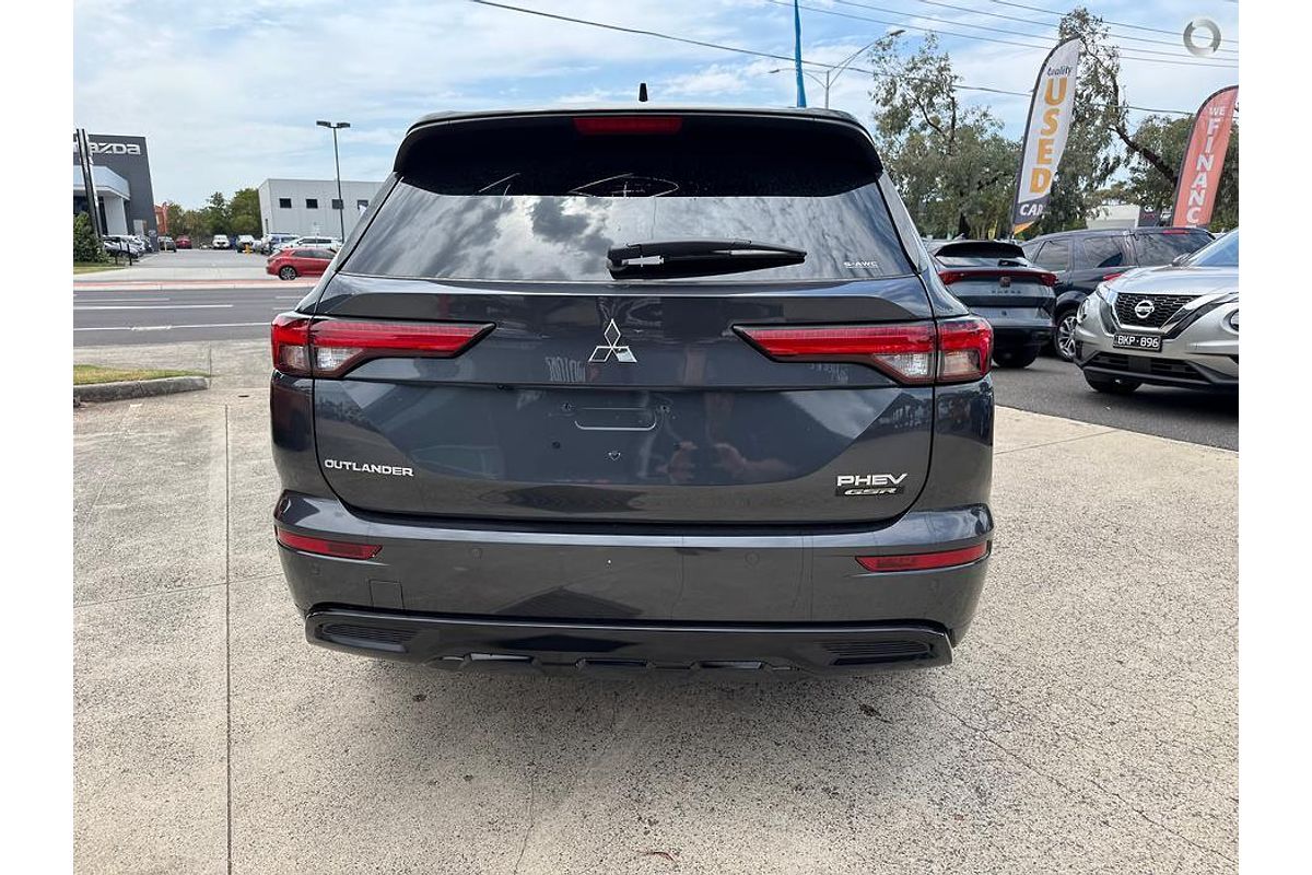 2024 Mitsubishi Outlander PHEV GSR ZM