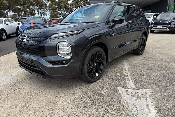 2024 Mitsubishi Outlander PHEV GSR ZM