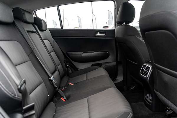 2019 Kia Sportage S QL