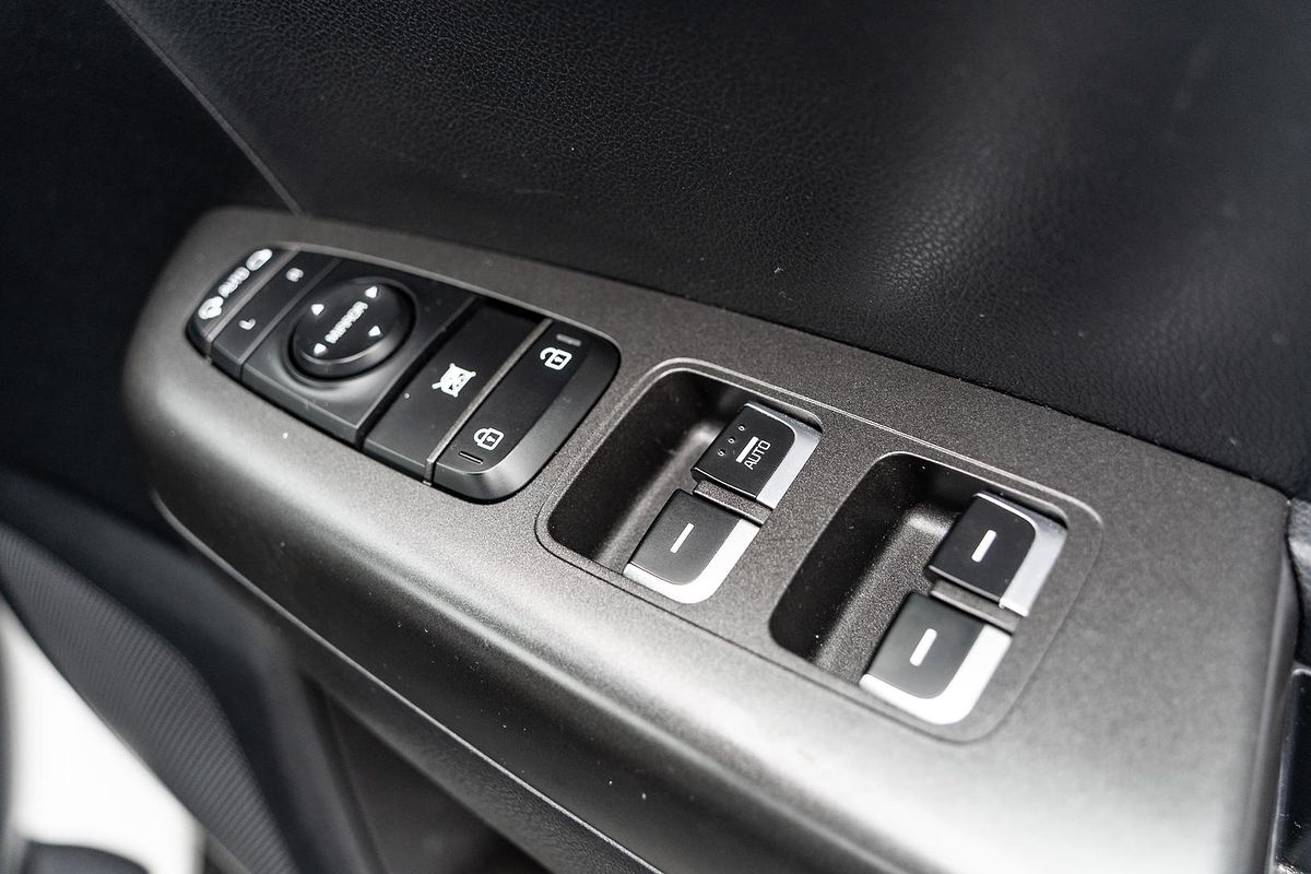 2019 Kia Sportage S QL