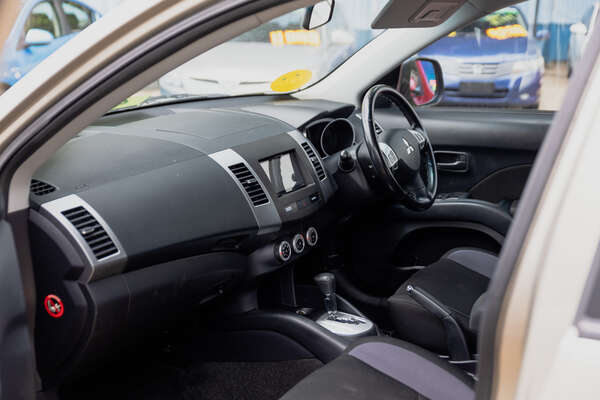 2008 Mitsubishi Outlander XLS ZG