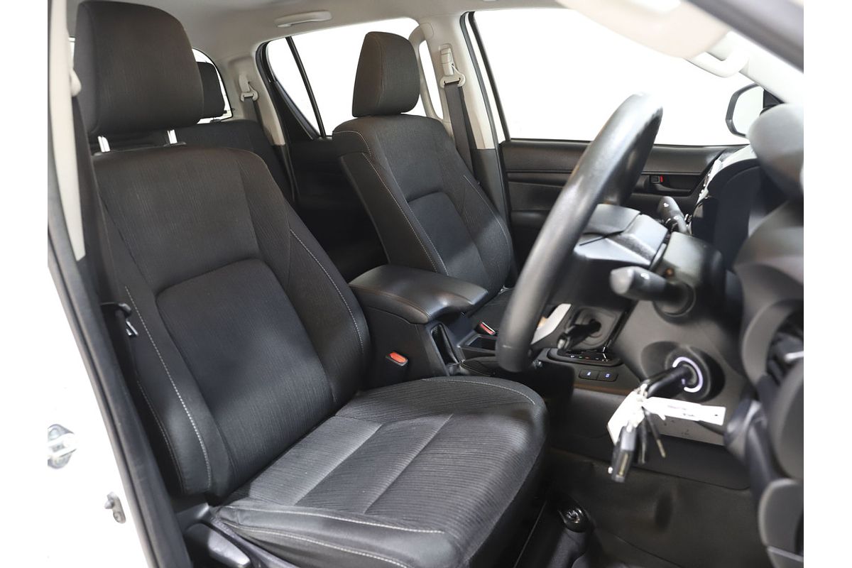 2022 Toyota Hilux SR GUN126R 4X4