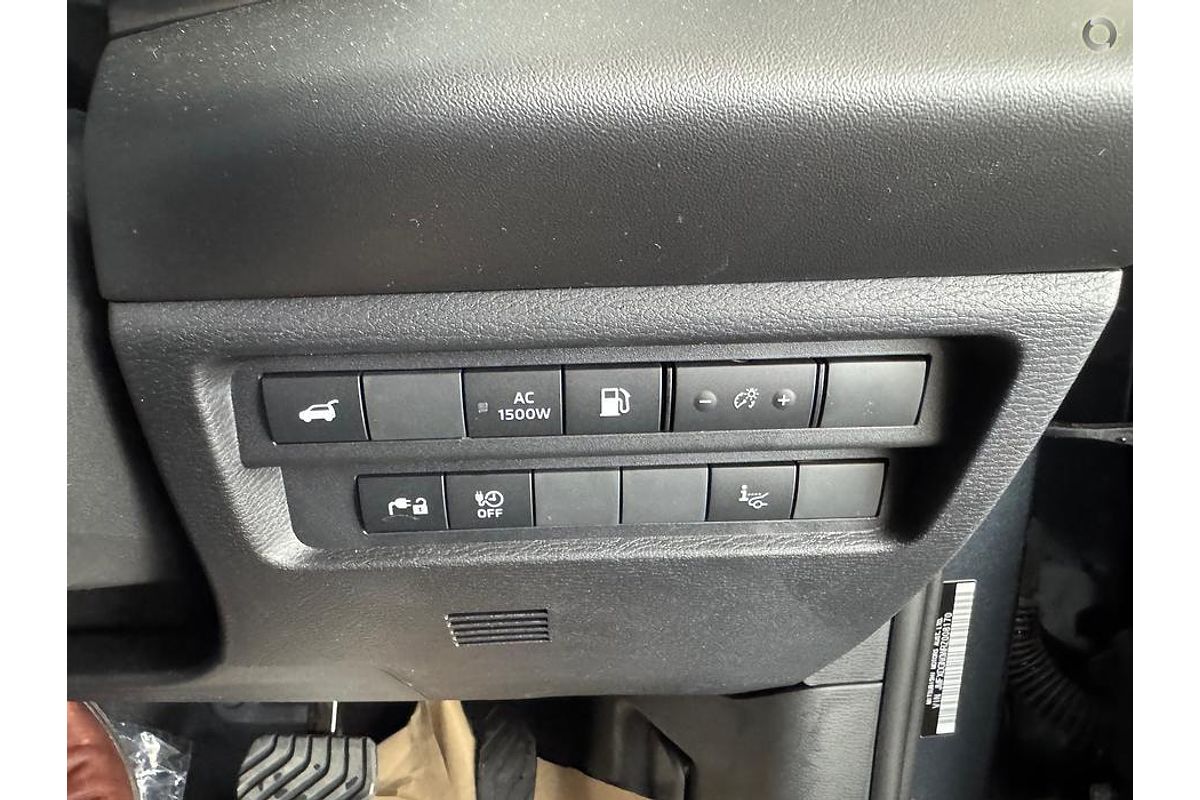 2024 Mitsubishi Outlander PHEV Exceed ZM