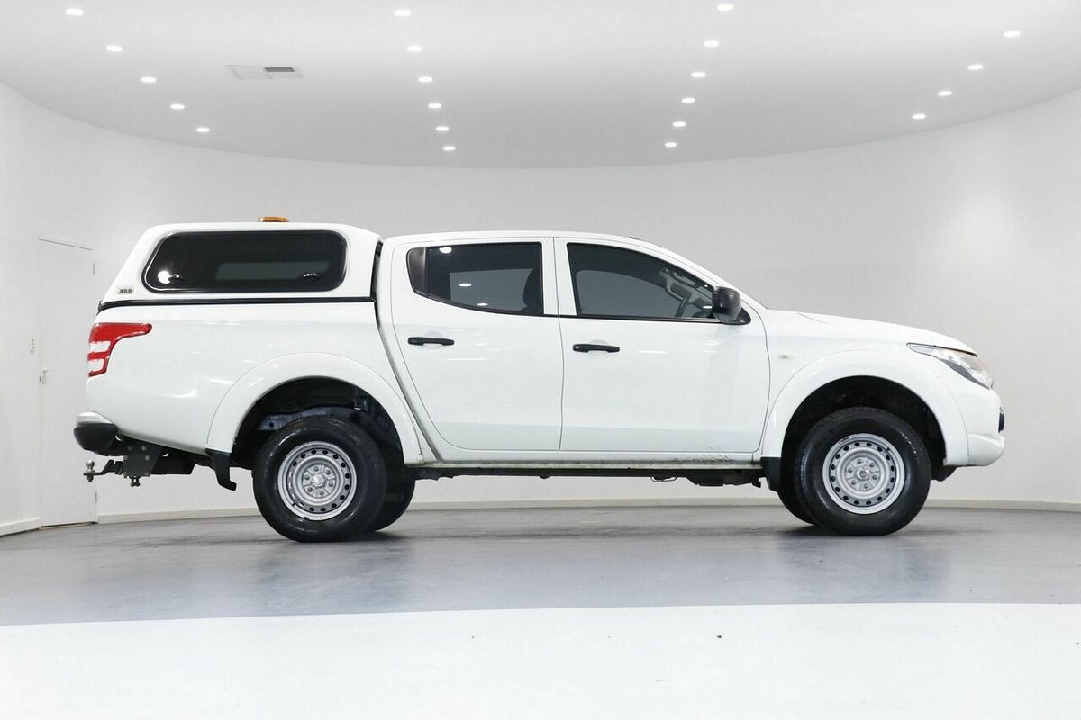 2017 Mitsubishi Triton GLX MQ 4X4