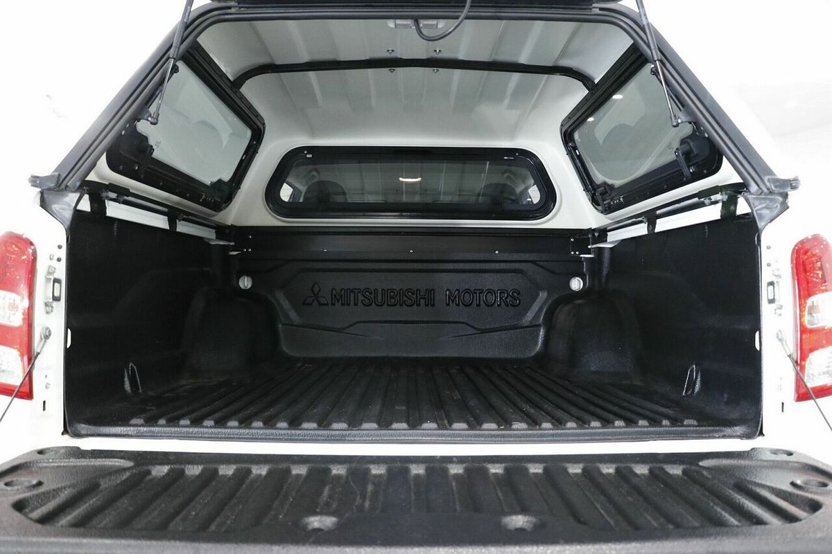 2017 Mitsubishi Triton GLX MQ 4X4