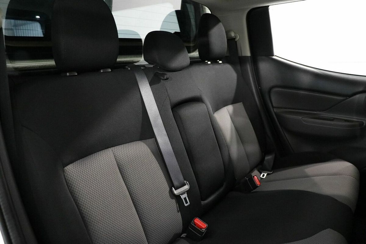 2017 Mitsubishi Triton GLX MQ 4X4