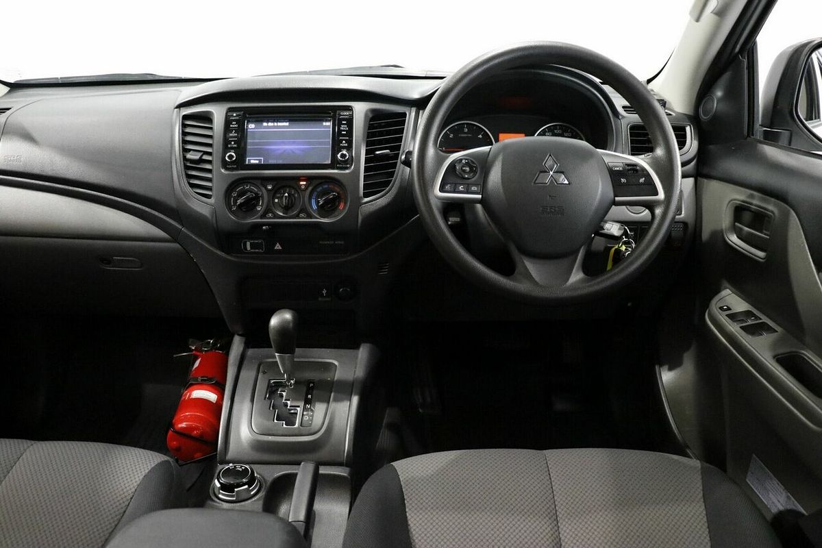 2017 Mitsubishi Triton GLX MQ 4X4