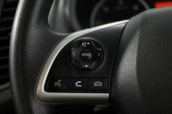2017 Mitsubishi Triton GLX MQ 4X4
