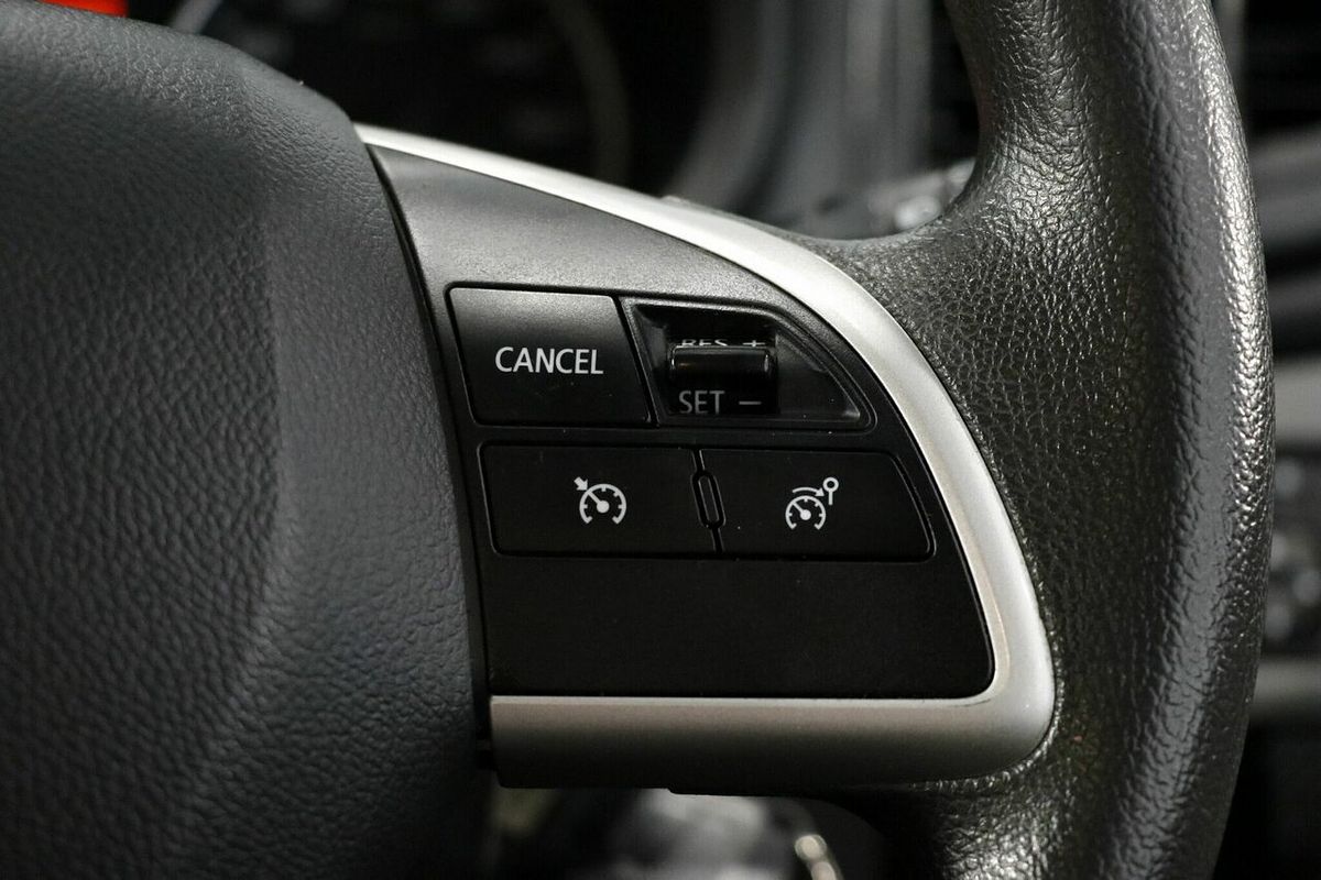 2017 Mitsubishi Triton GLX MQ 4X4