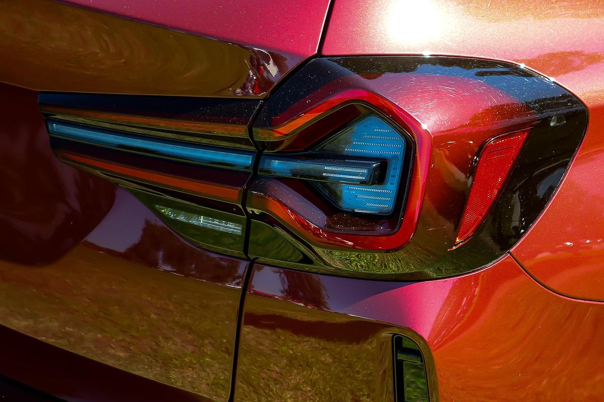 2024 BMW iX3 M Sport G08
