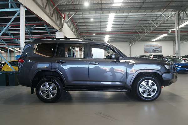 2024 Toyota Landcruiser VX FJA300R