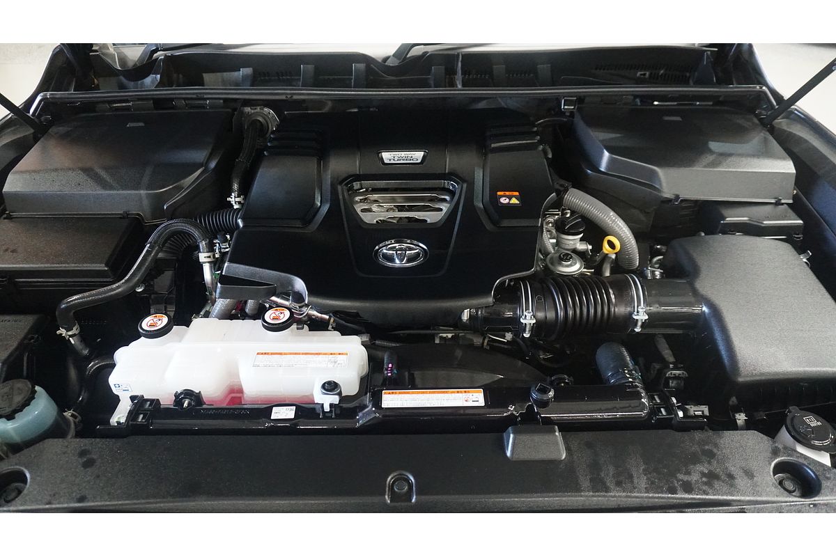 2024 Toyota Landcruiser VX FJA300R