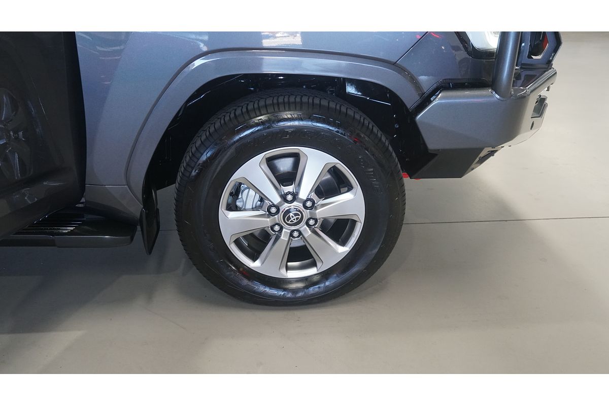 2024 Toyota Landcruiser VX FJA300R