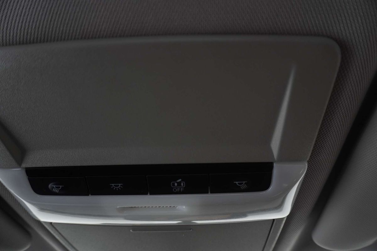 2023 Mitsubishi Outlander ES ZM