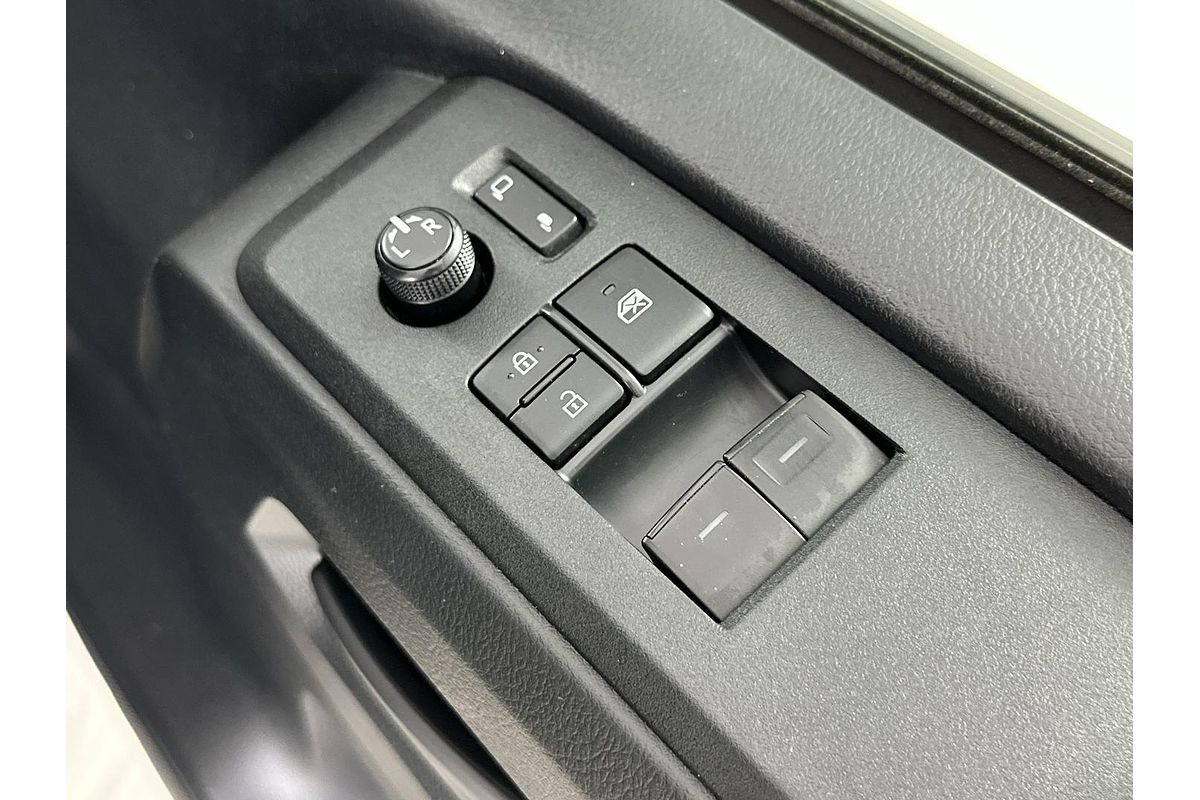 2022 Toyota Hiace GDH300R LWB