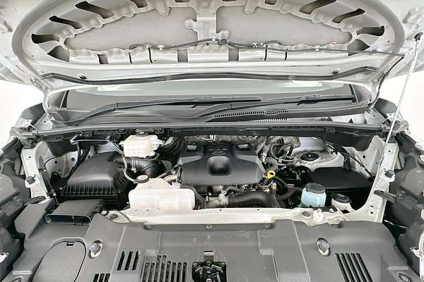 2022 Toyota Hiace GDH300R LWB