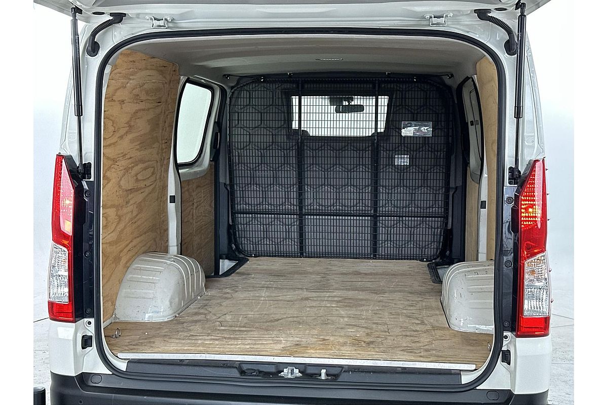 2022 Toyota Hiace GDH300R LWB