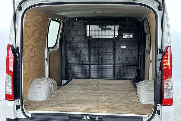 2022 Toyota Hiace GDH300R LWB