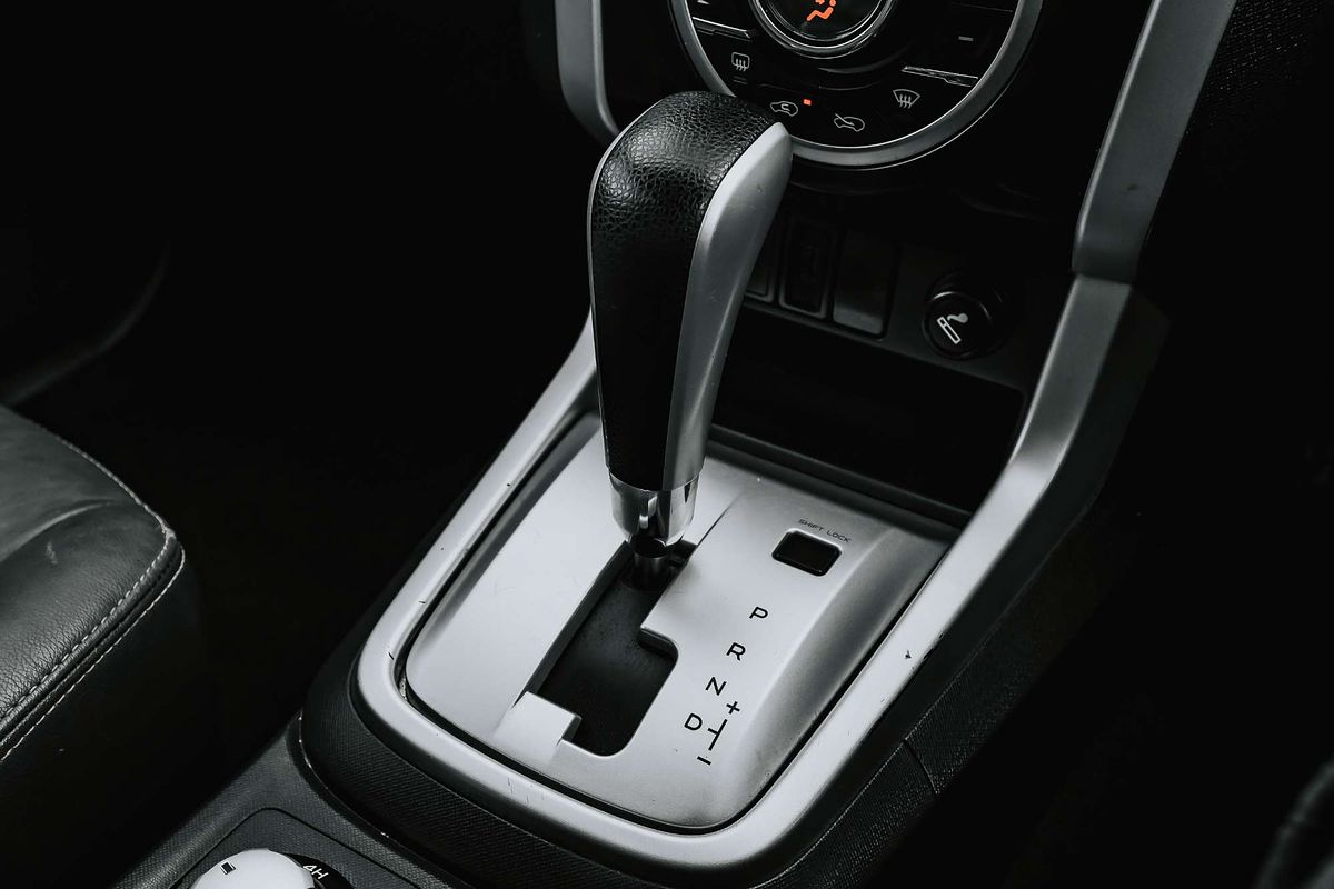 2016 Isuzu MU-X LS-T