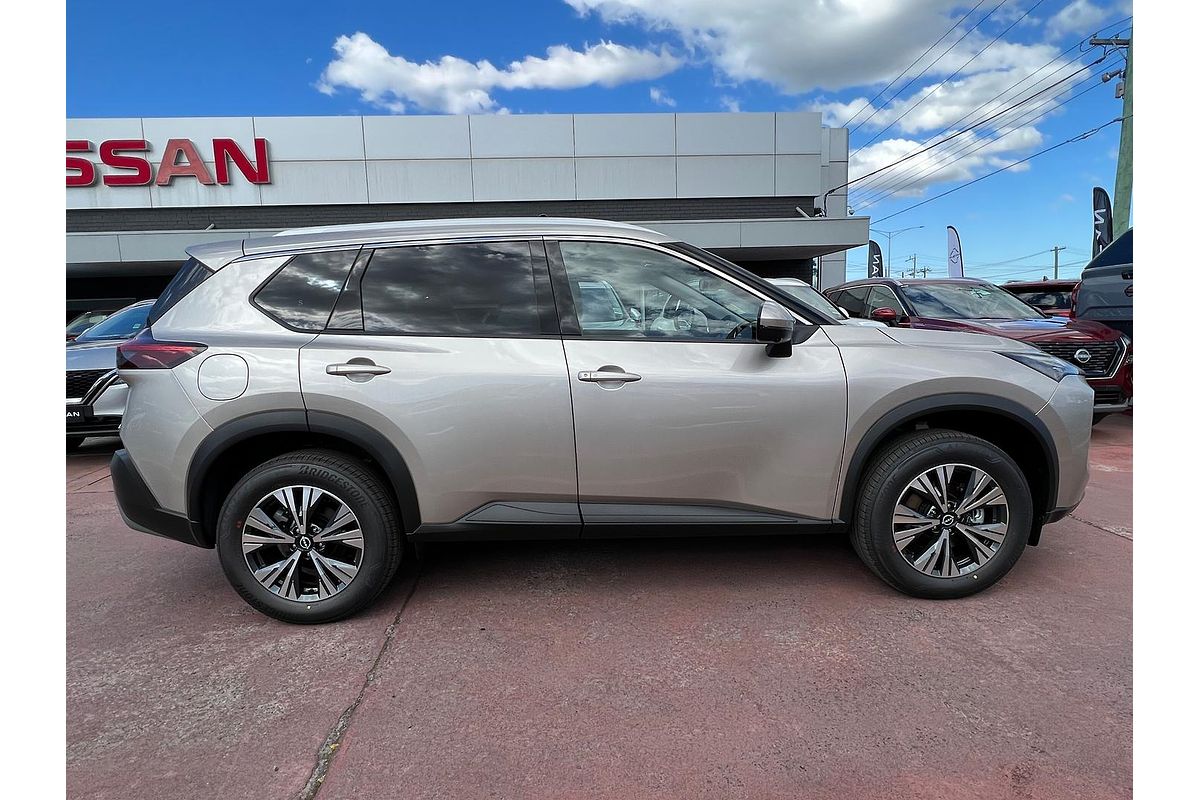 2025 Nissan X-TRAIL ST-L T33