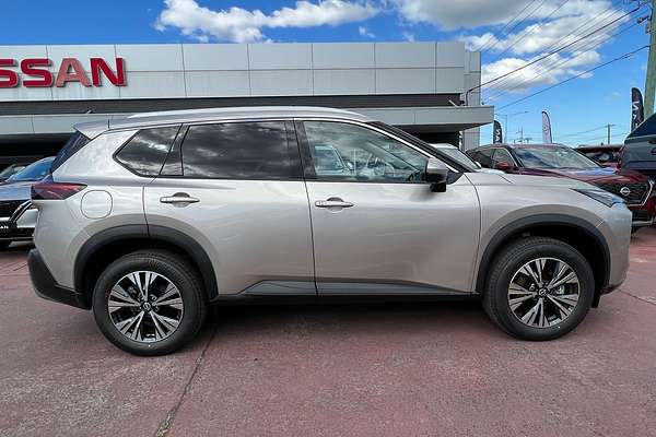 2025 Nissan X-TRAIL ST-L T33