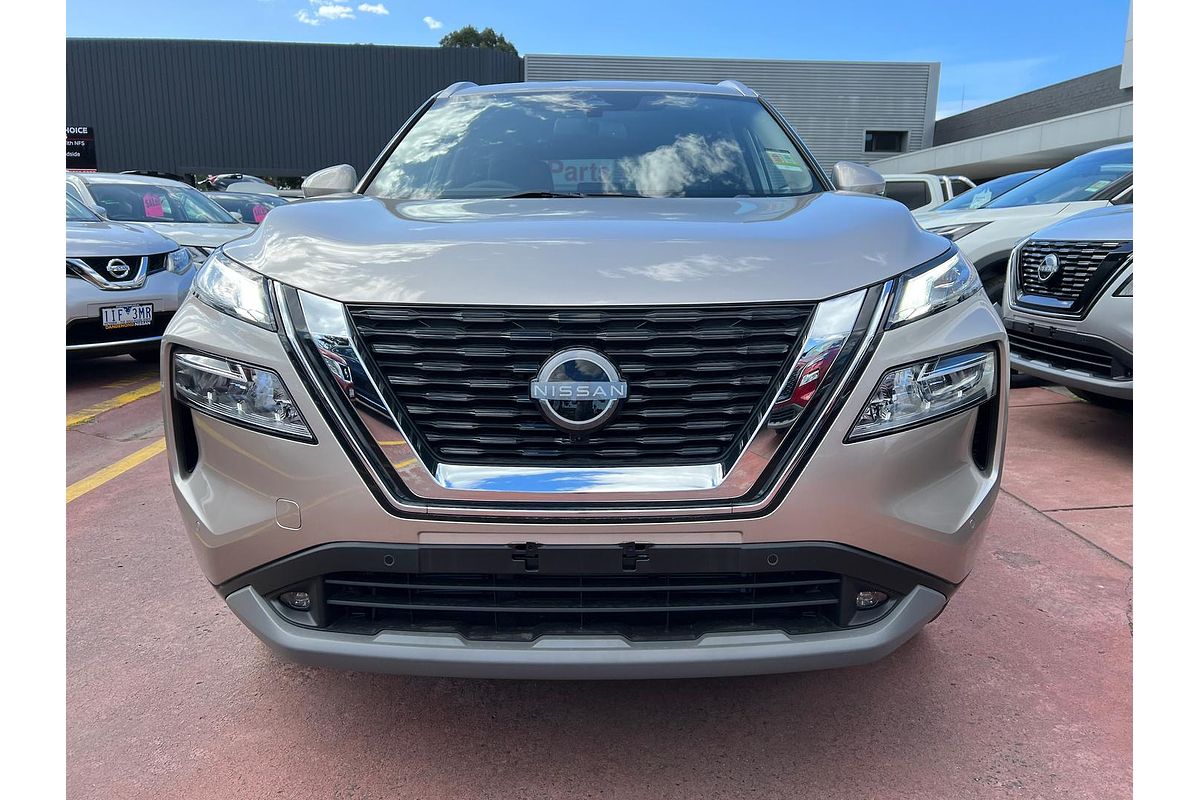 2025 Nissan X-TRAIL ST-L T33
