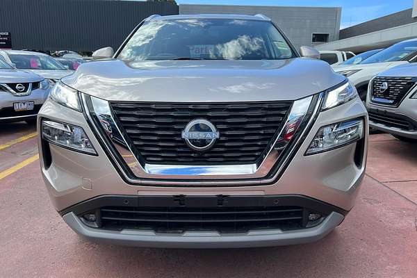 2025 Nissan X-TRAIL ST-L T33