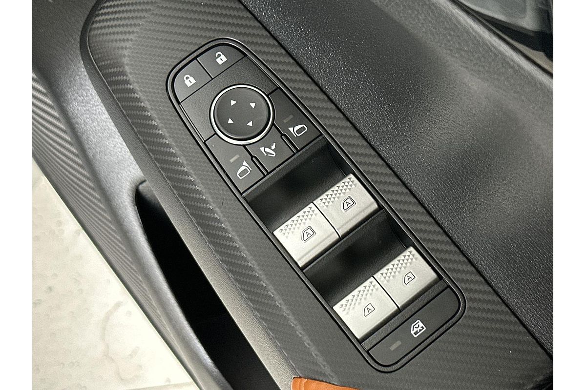 2024 Mitsubishi Outlander Exceed Tourer ZM
