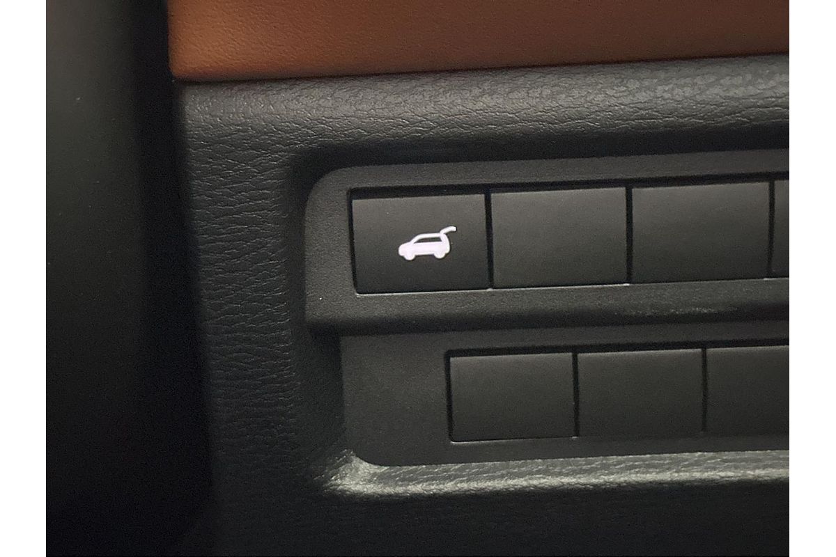2024 Mitsubishi Outlander Exceed Tourer ZM