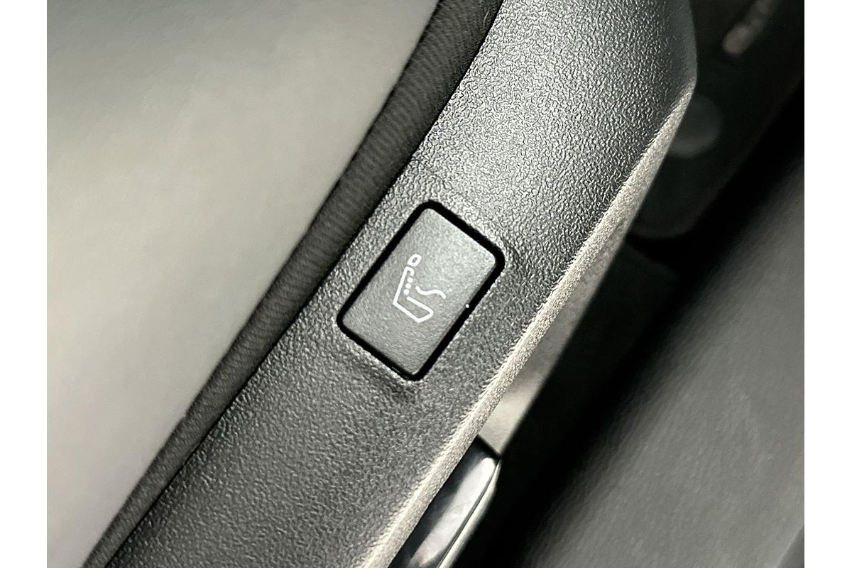 2024 Mitsubishi Outlander Exceed Tourer ZM