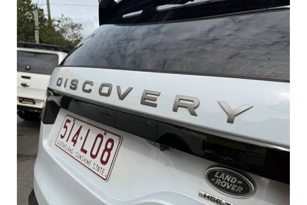 2017 Land Rover Discovery TD6 HSE Series 5