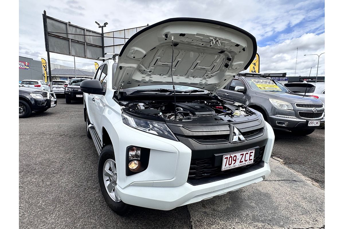2019 Mitsubishi Triton GLX+ MR 4X4
