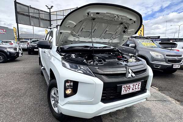 2019 Mitsubishi Triton GLX+ MR 4X4