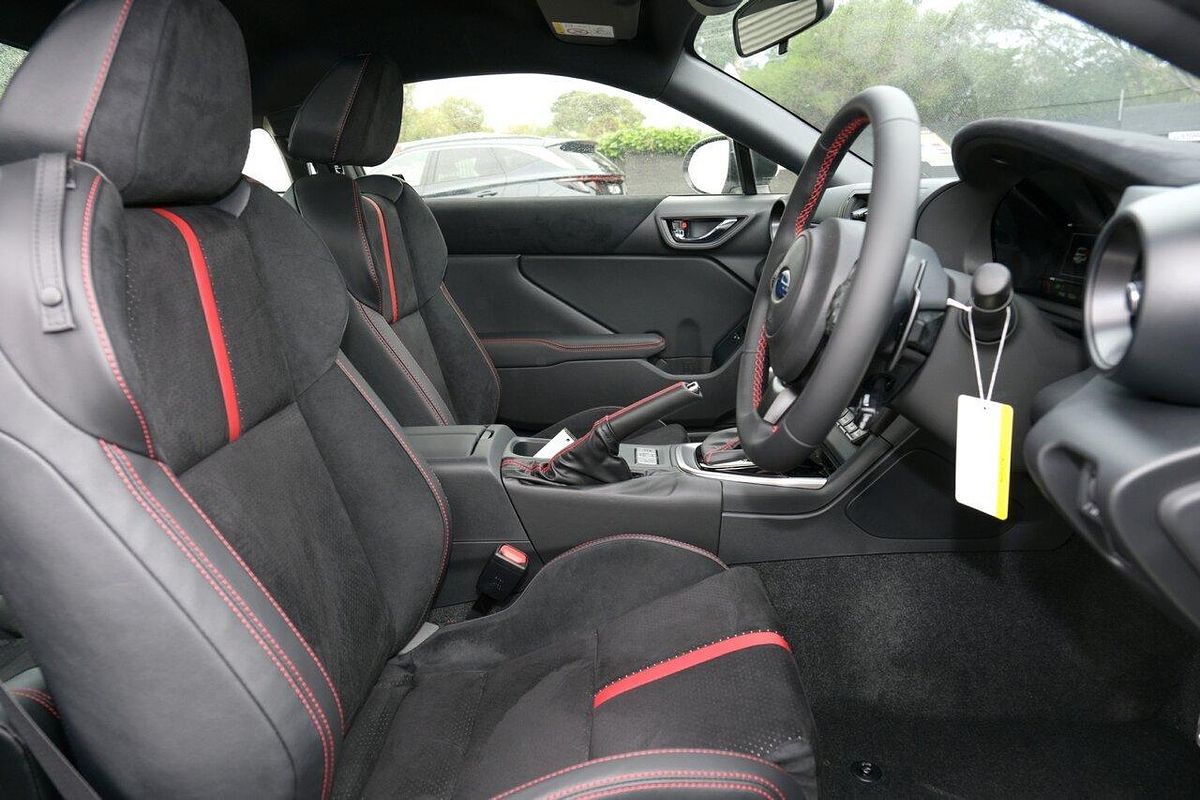 2024 Subaru BRZ S ZD8