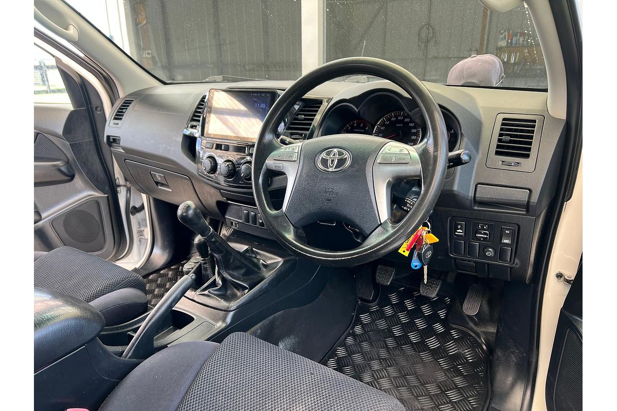 2014 Toyota Hilux SR KUN26R 4X4