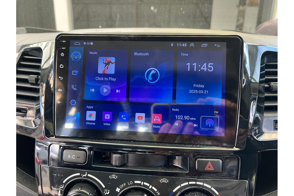 2014 Toyota Hilux SR KUN26R 4X4