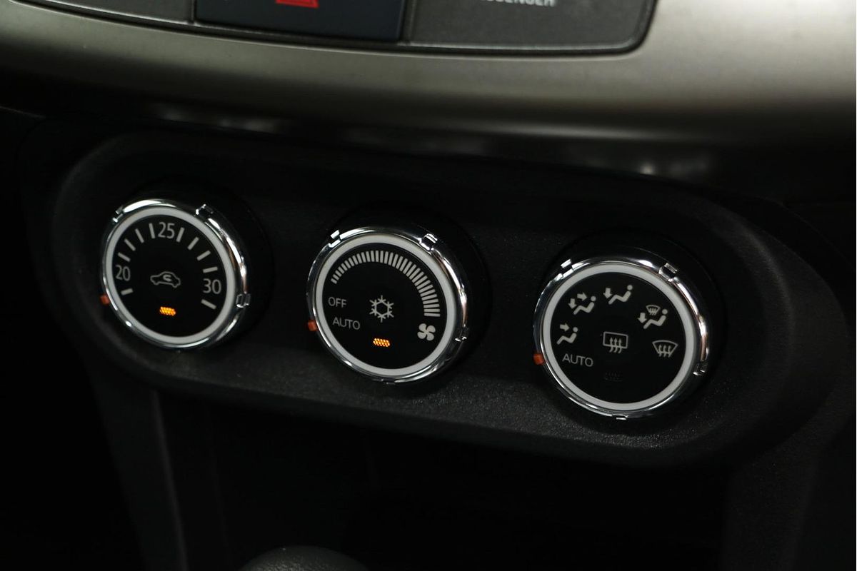 2014 Mitsubishi Lancer ES CJ