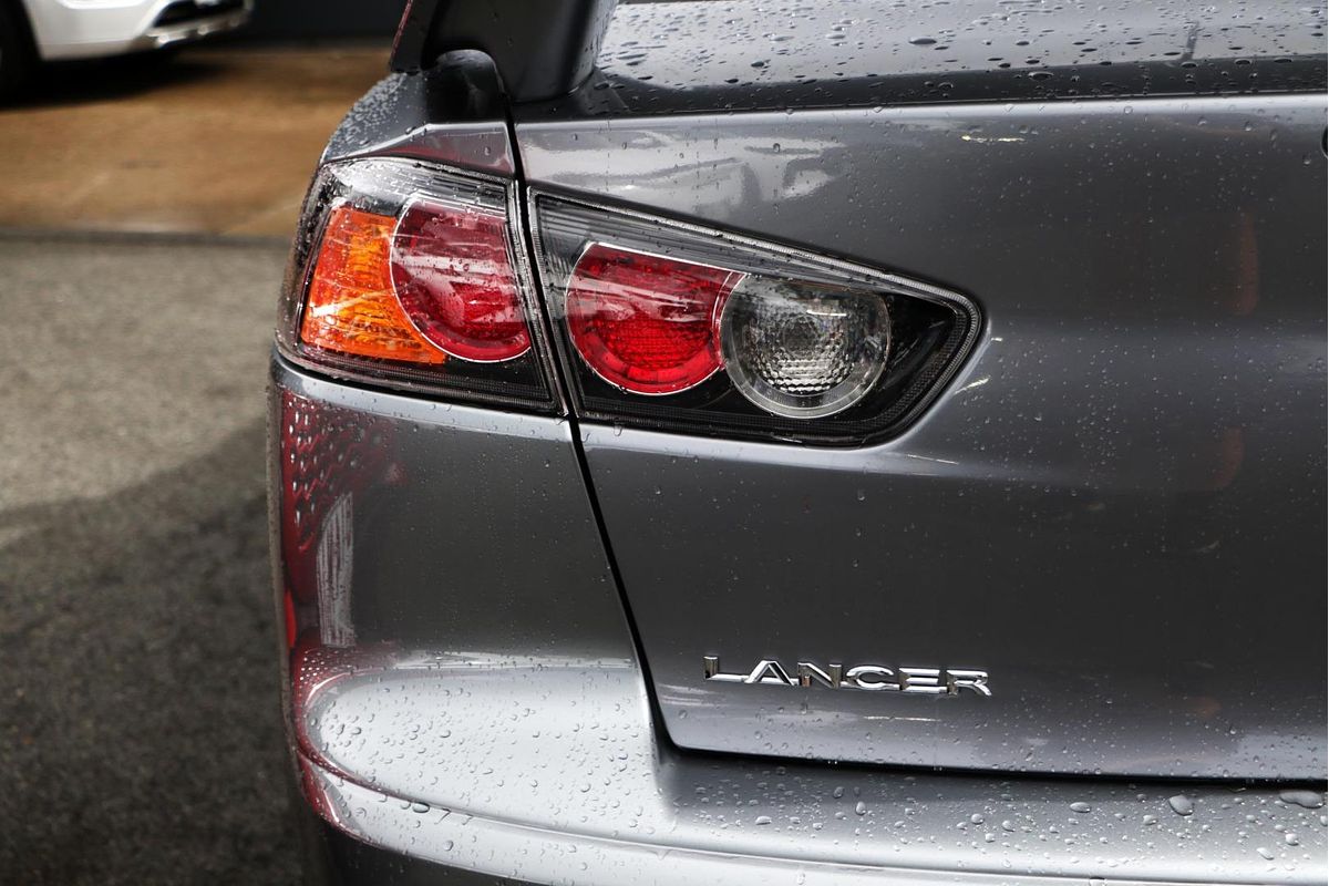 2014 Mitsubishi Lancer ES CJ
