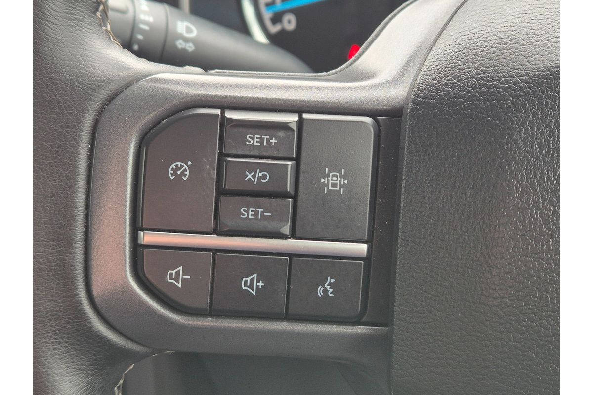 2023 Ford F-150 XLT 4X4 LWB