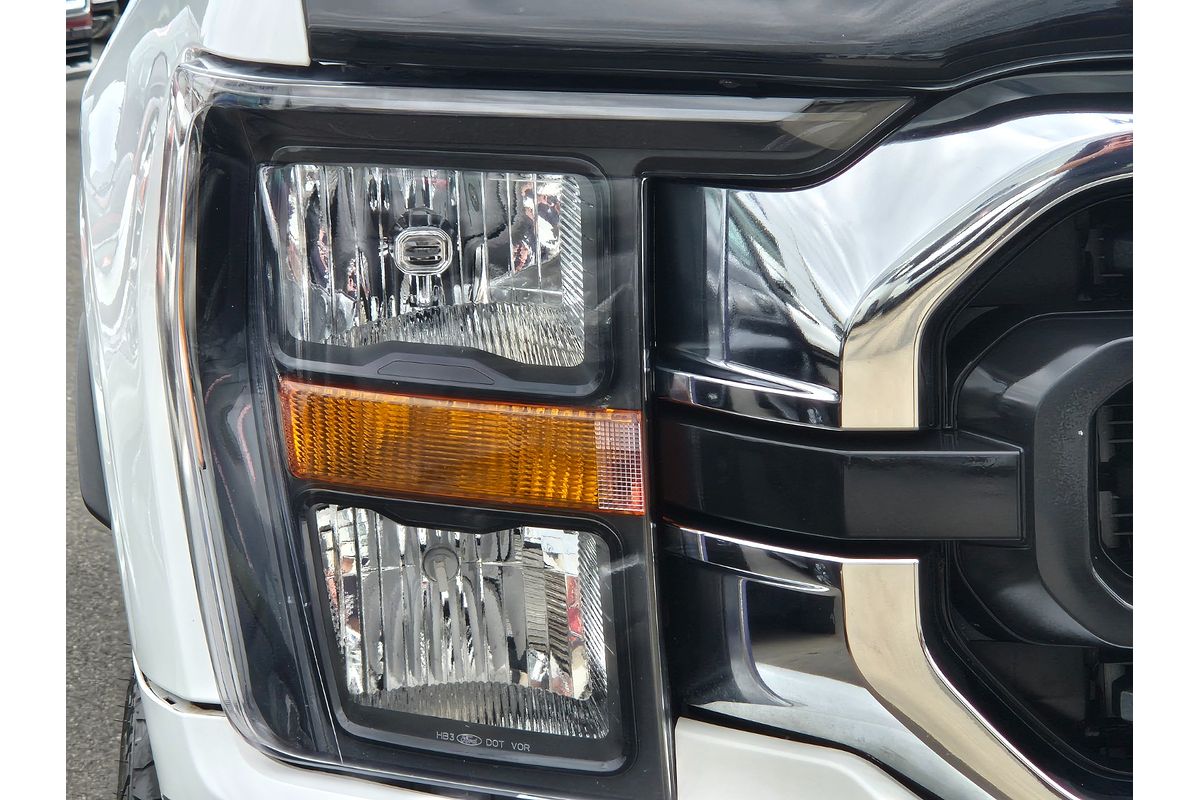 2023 Ford F-150 XLT 4X4 LWB