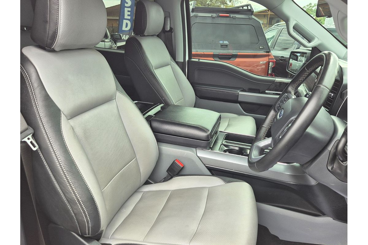 2023 Ford F-150 XLT 4X4 LWB