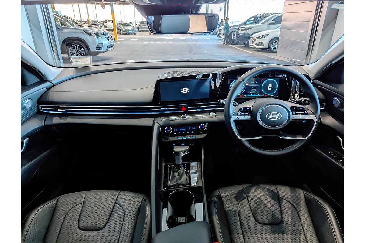 2024 Hyundai i30 Elite CN7.V2