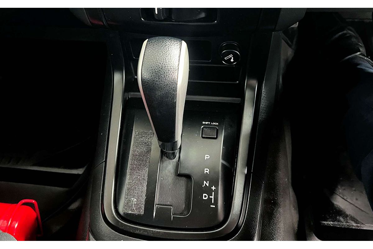 2019 Isuzu D-MAX SX High Ride Rear Wheel Drive