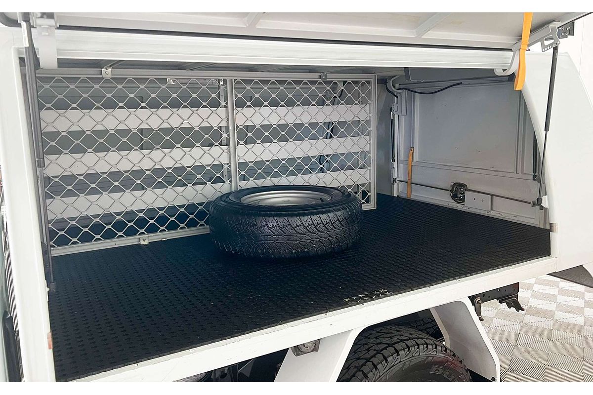 2019 Isuzu D-MAX SX High Ride Rear Wheel Drive